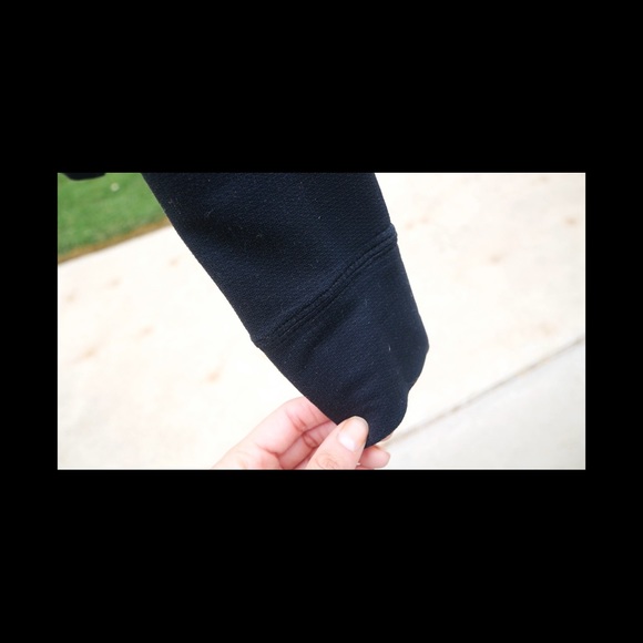 Nike Sport Dri-Fit Long Sleeve Turtleneck - Picture 3 of 11